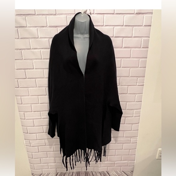 LOVE TOKEN women blacksweater/poncho size M/L - Picture 1 of 10